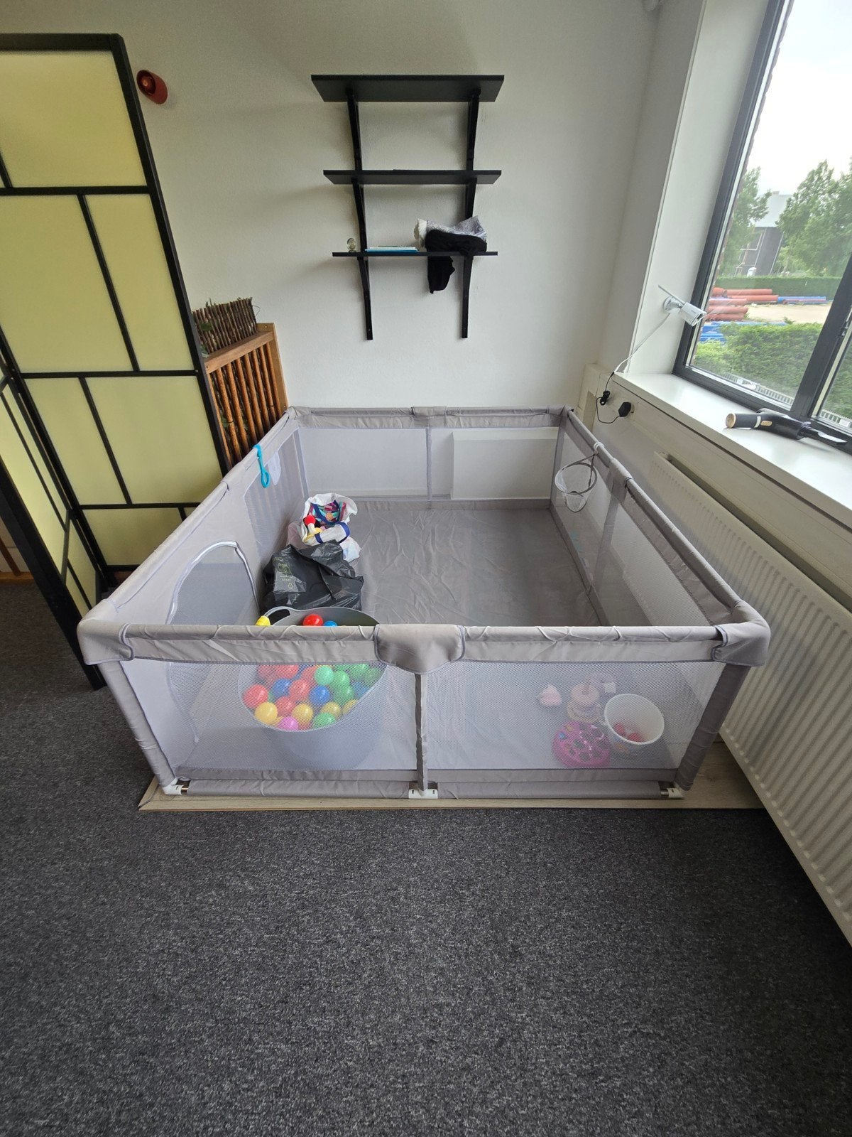 Grote grondbox 150x180 cm met poortje, Ophalen of Verzenden, Zo goed als nieuw