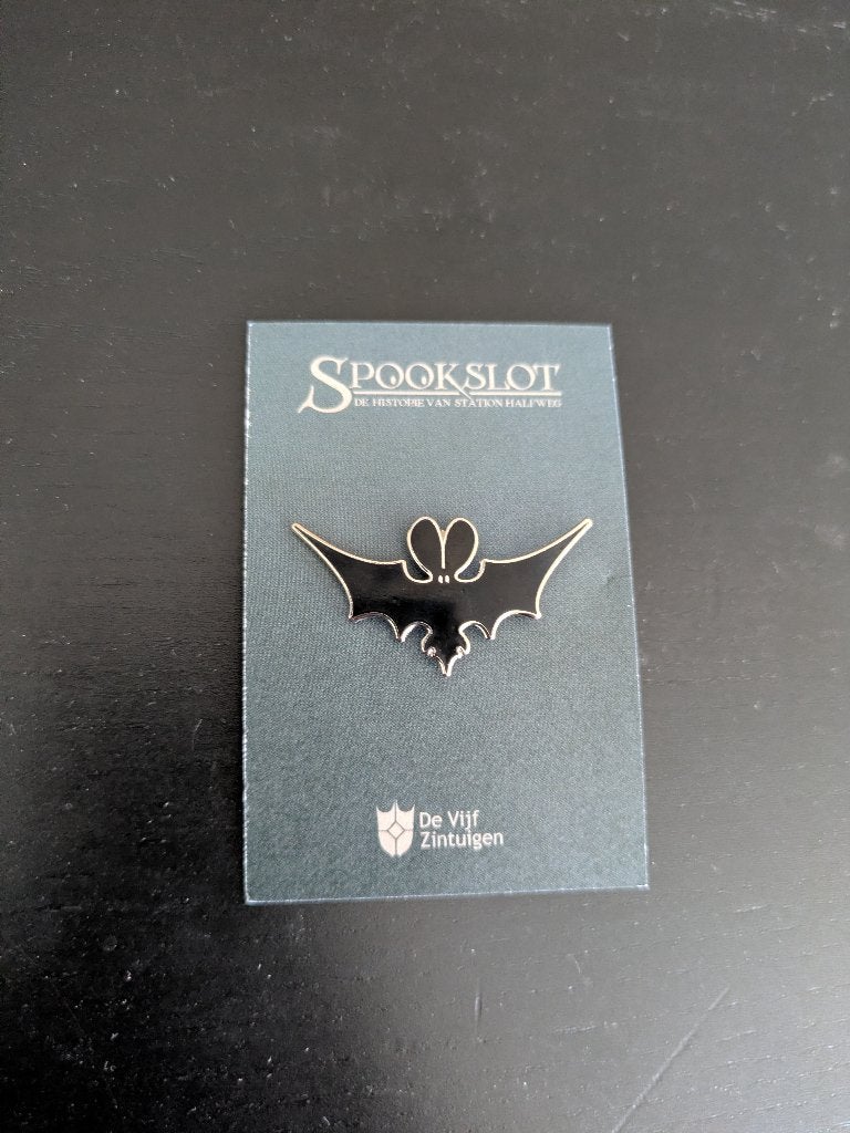 Vijfzintuigen - Vleermuispin Spookslotdocu, Ophalen of Verzenden, Nieuw, Button of Speldje