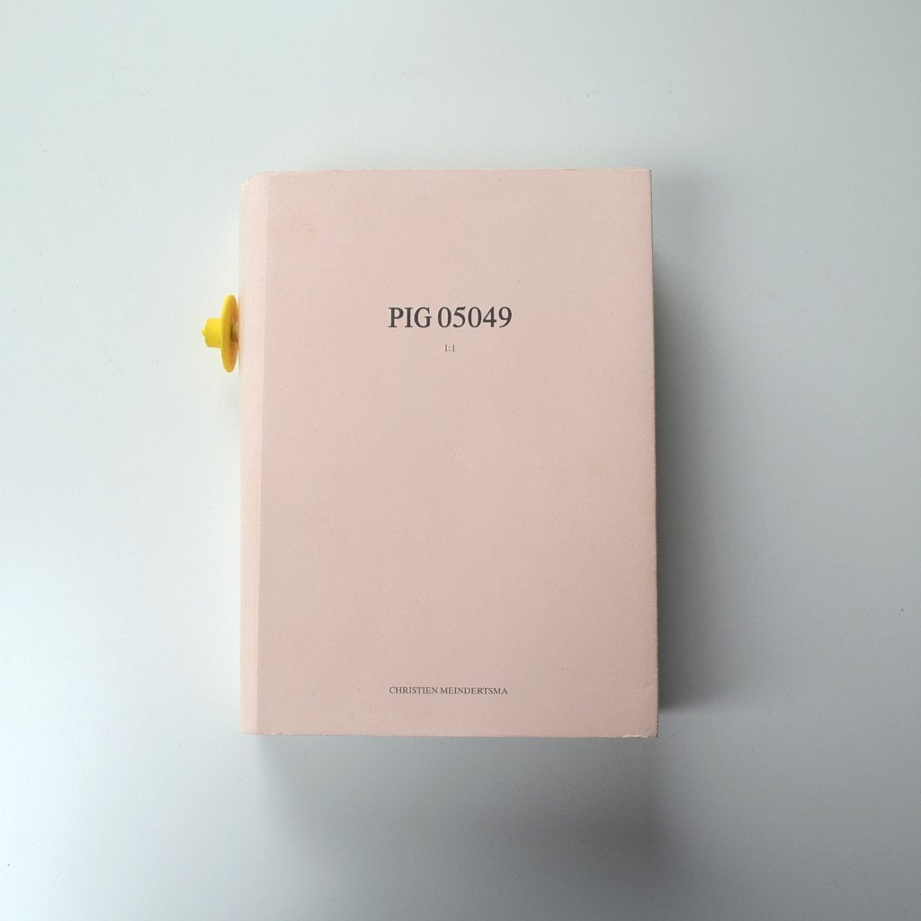 Christien Meindertsma, Pig 05049, design boek, Gelezen, Christien Meindertsma, Ophalen of Verzenden, Overige onderwerpen
