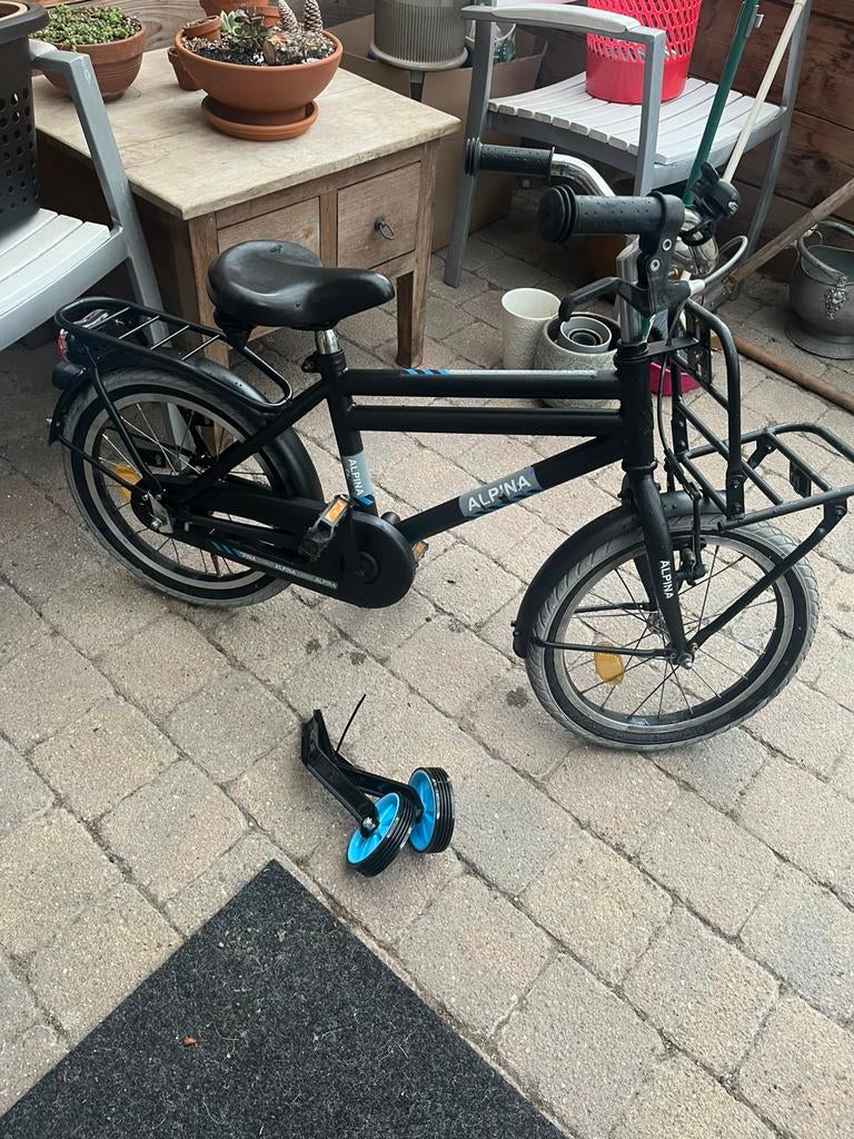 Leuke jongensfiets, Fietsen en Brommers, Fietsen | Jongens, Ophalen, Gebruikt, Terugtraprem, 16 inch