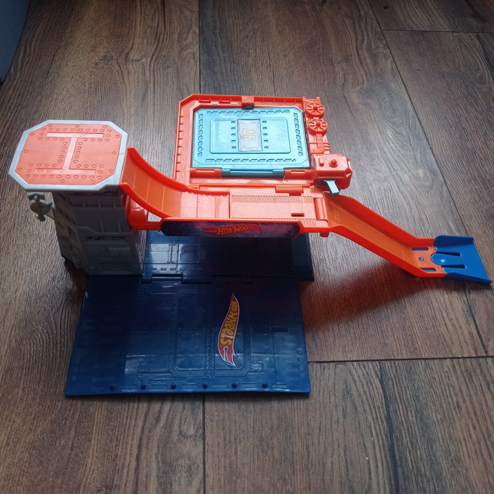 Hot Wheels Sky-Base Blast Track Set CDM29, Ophalen of Verzenden, Gebruikt