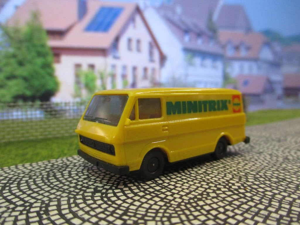 Volkswagen LT 28 - Werbemodell Minitrix & Herpa, Hobby en Vrije tijd, Modelauto's | 1:87, Ophalen of Verzenden, Zo goed als nieuw
