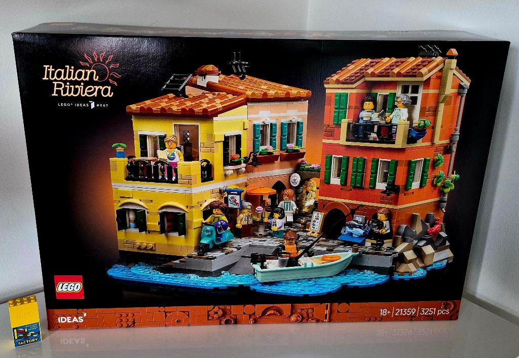 Lego 21359 Italian Riviera, Ophalen of Verzenden, Nieuw, Complete set, Lego