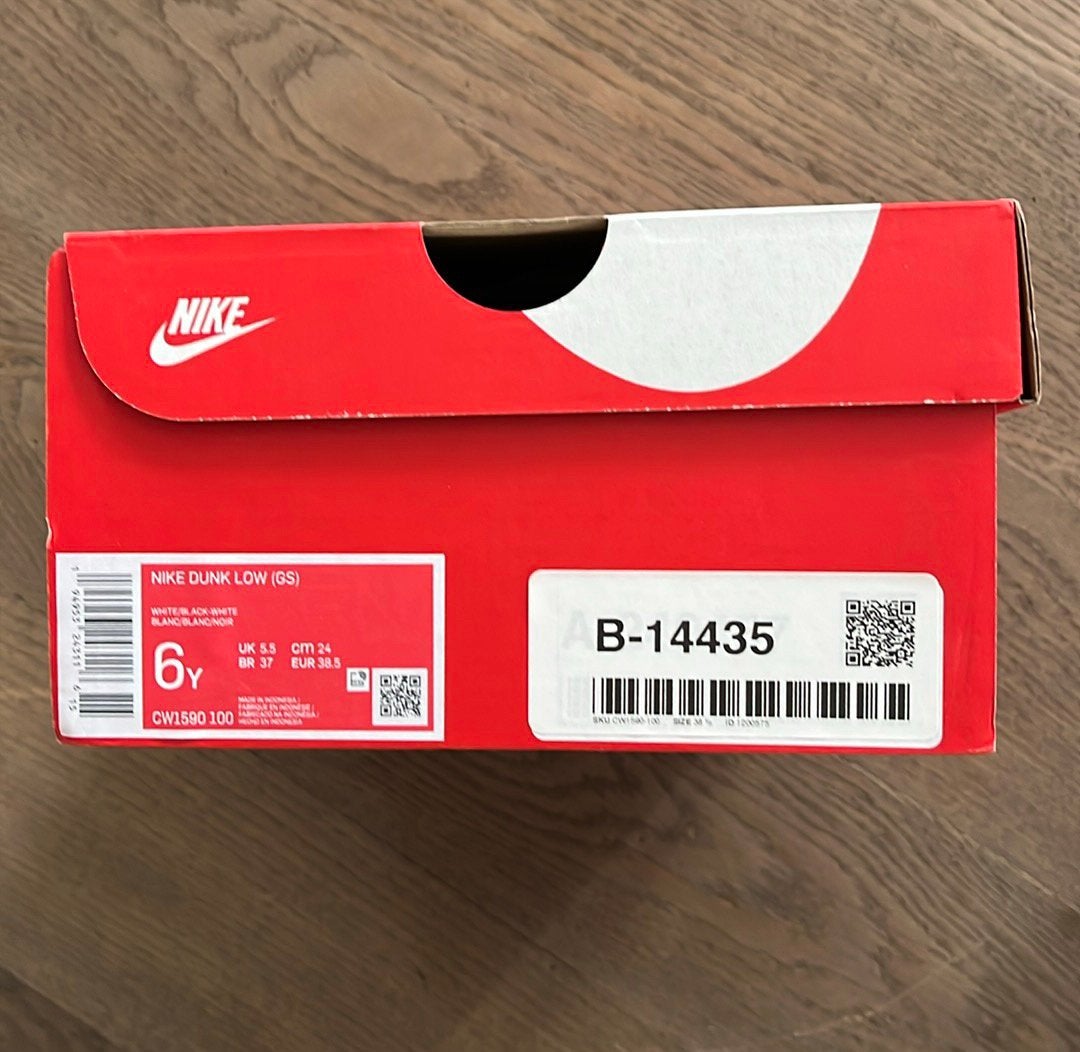Nike Dunk Low Panda sneakers - Zwart/Wit - 38,5, Kleding | Dames, Zwart, Ophalen of Verzenden, Sneakers of Gympen, Zo goed als nieuw