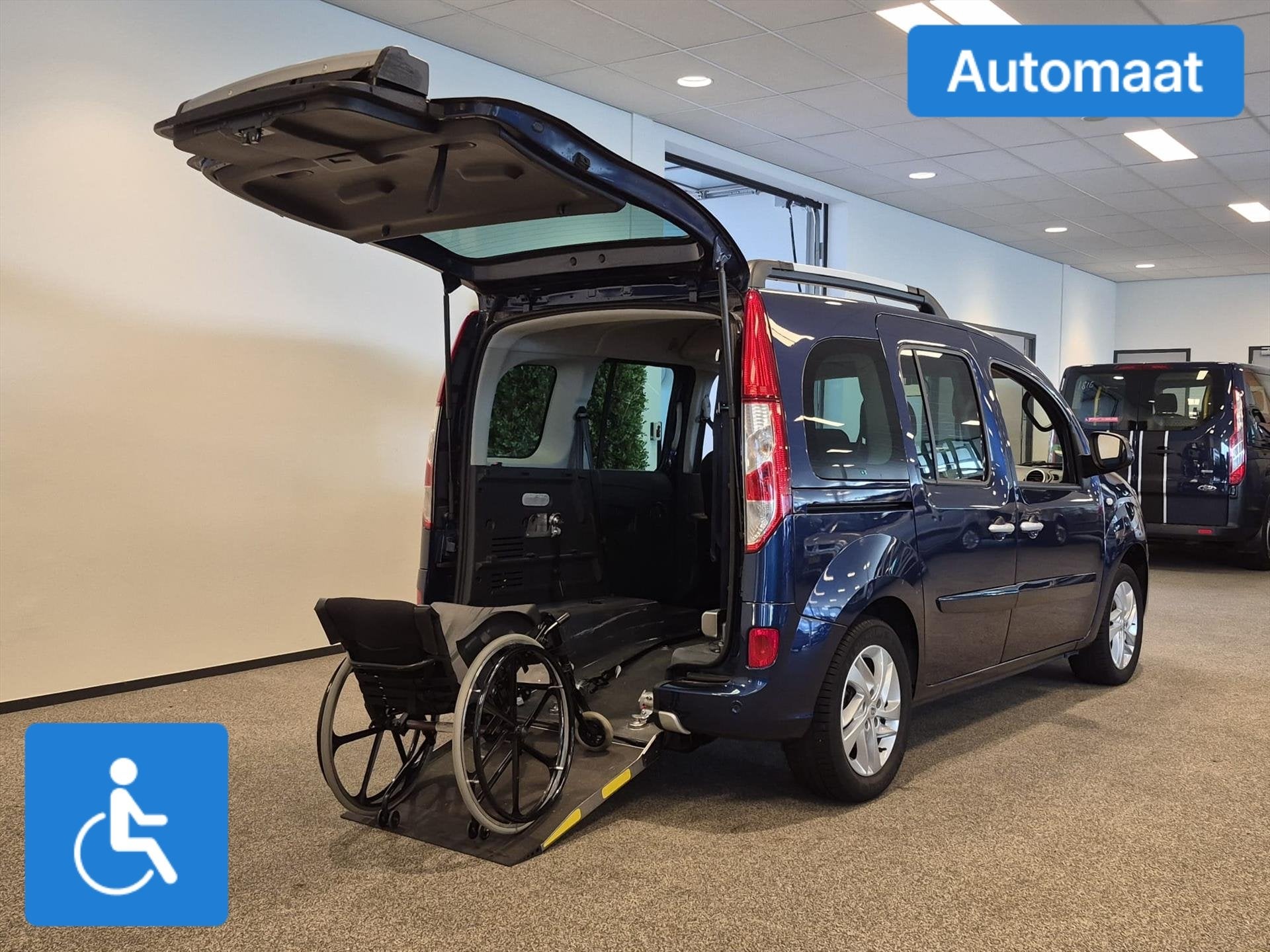 Renault Kangoo Rolstoelauto Automaat + Luchtvering, 12 maanden, Gebruikt, Blauw, Bedrijf