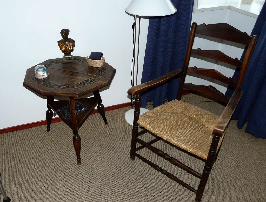 Brocante stoel en tafel  , Ophalen