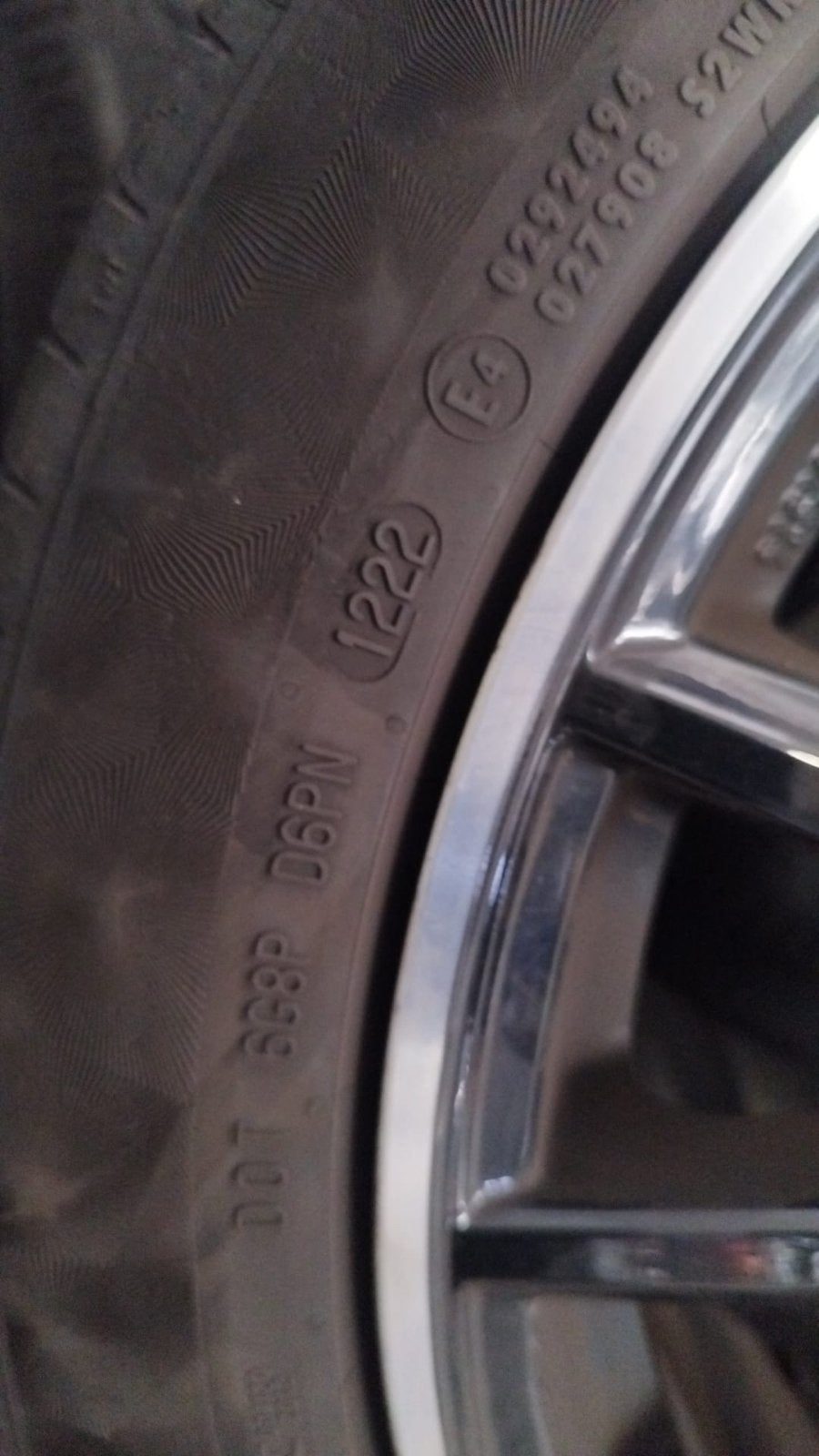 4 complete banden met velgen - 235/45 R17 - Zeer goede staat, Ophalen, Gebruikt, Banden en Velgen, 17 inch