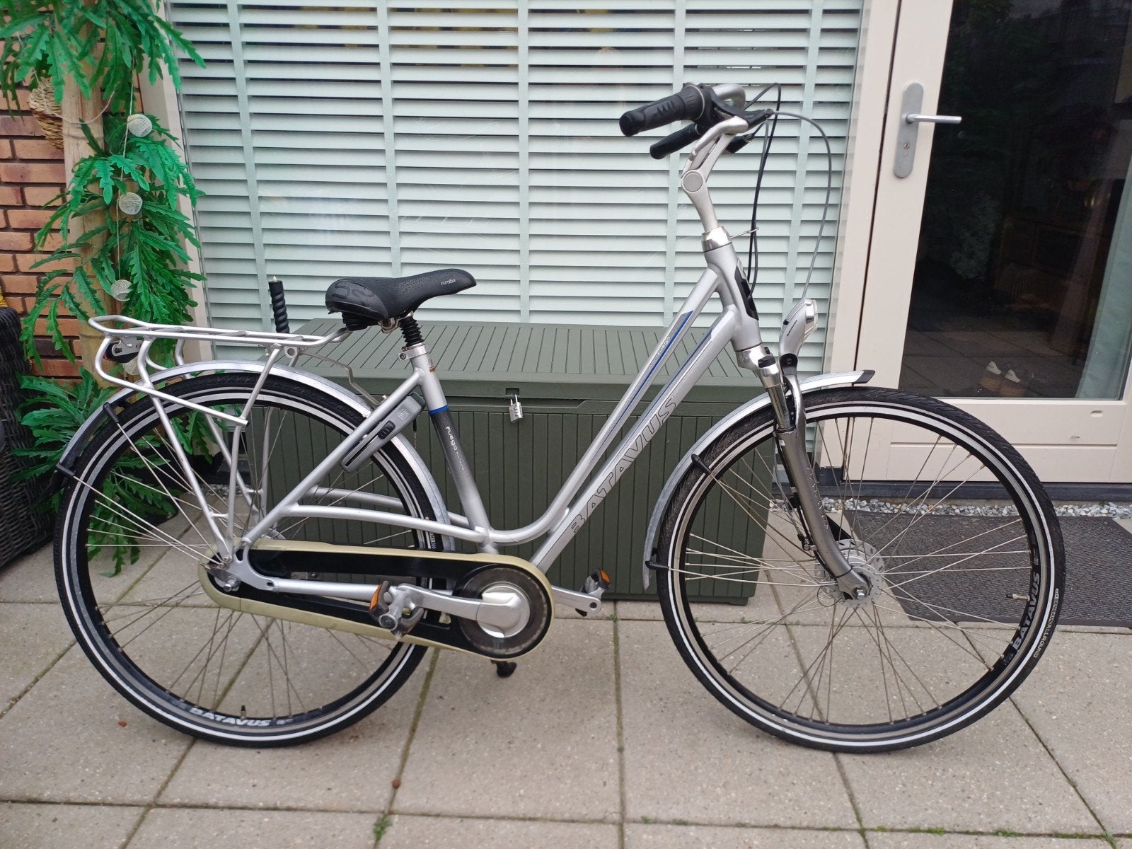 Batavus Damesfiets - Zilverkleurig, Goede Staat, Fietsen en Brommers, Gebruikt, Velgrem, (Extra) lage instap, Batavus