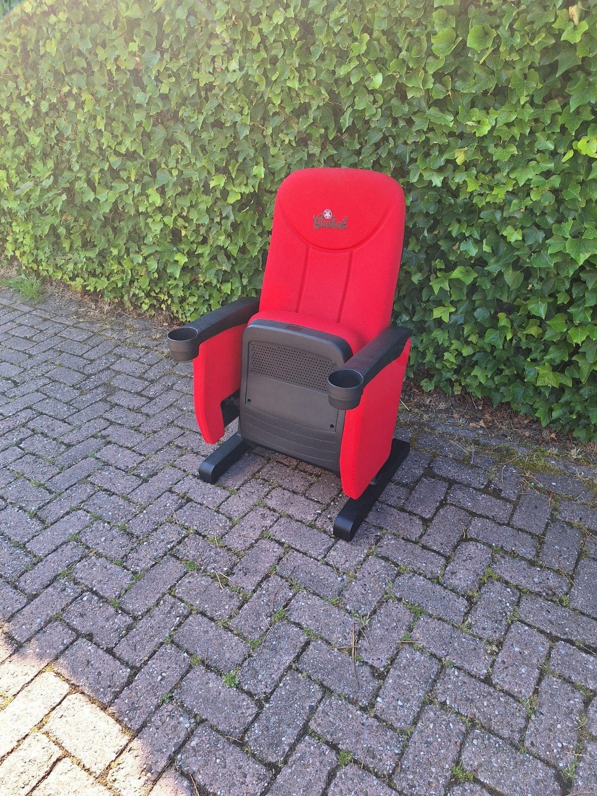 Bioscoopstoel Grolsch rood, Ophalen, Rood, Eén