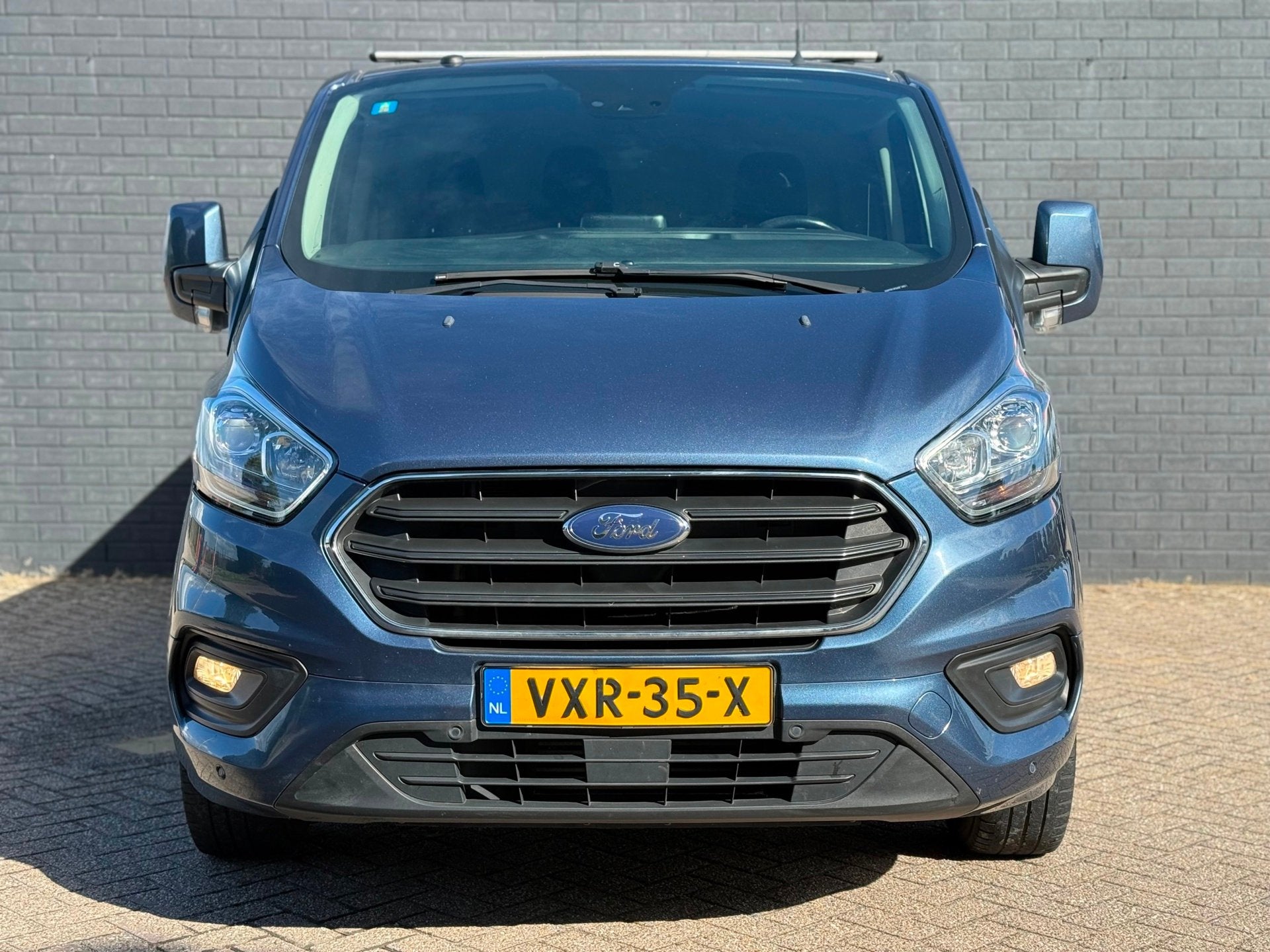 Ford Transit Custom 300 2.0 TDCI L2H1 Sport Lang Xenon LED N, Voorwielaandrijving, Dealer onderhouden, 15 km/l, Blauw