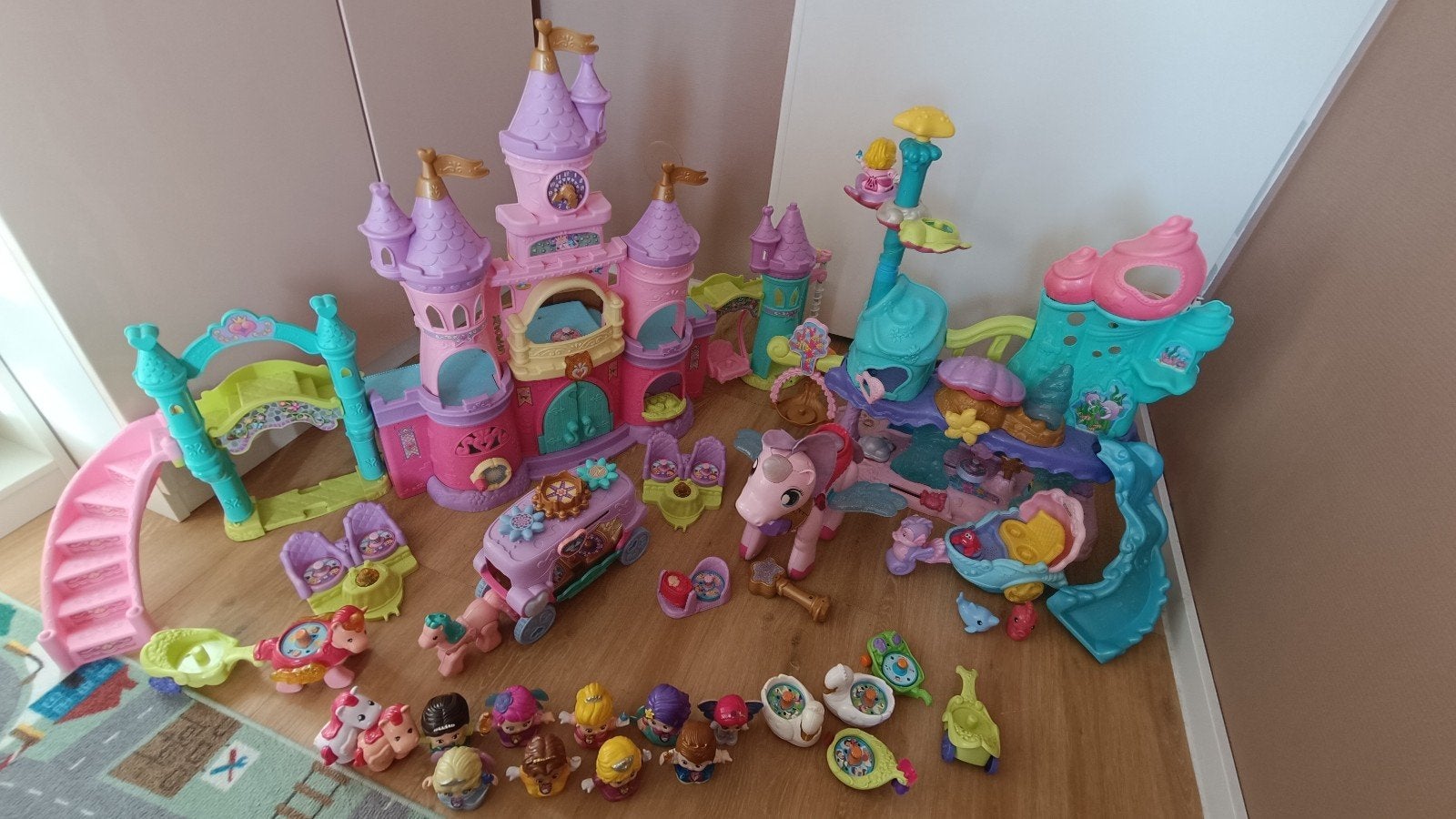 Grote VTech Vrolijke Vriendjes Set: Droomkasteel (Compleet!), Ophalen, Gebruikt
