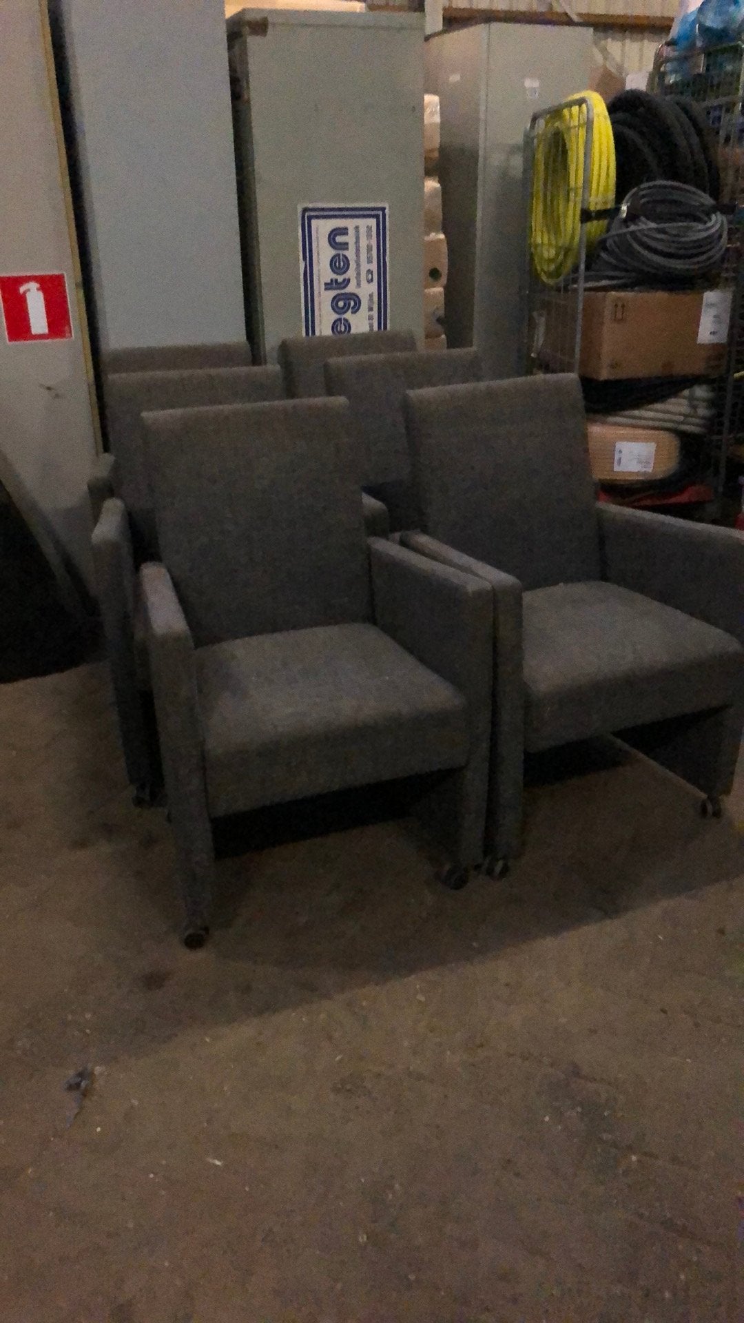 6 eetkamer stoelen met wieltjes, Huis en Inrichting, Ophalen, Gebruikt, Vijf, Zes of meer stoelen, Stof