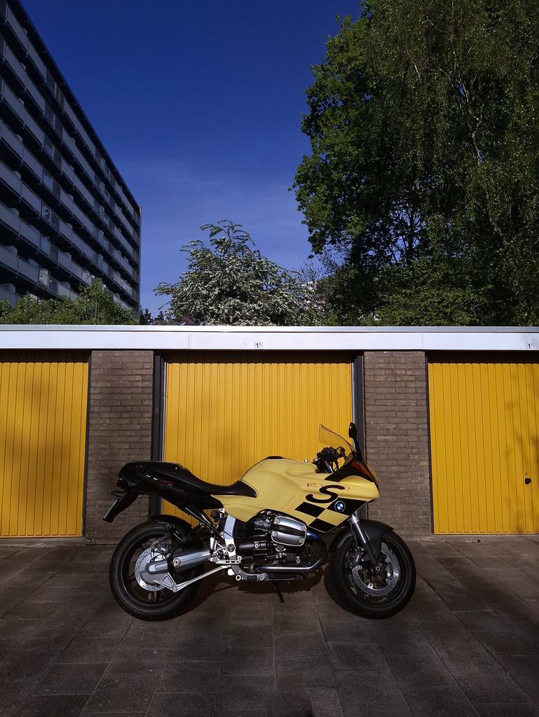 UNIEK: BMW R1100S 2001 – 11.745 km – NL motor – koffers, Motoren, Motoren | BMW, Particulier, Toermotor