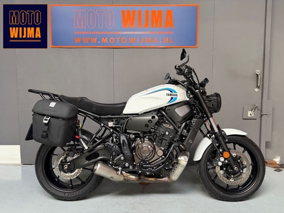 YAMAHA XSR 700 ABS - 2023 - 900km, 2 cilinders, Bedrijf, Onbekend, Meer dan 35 kW