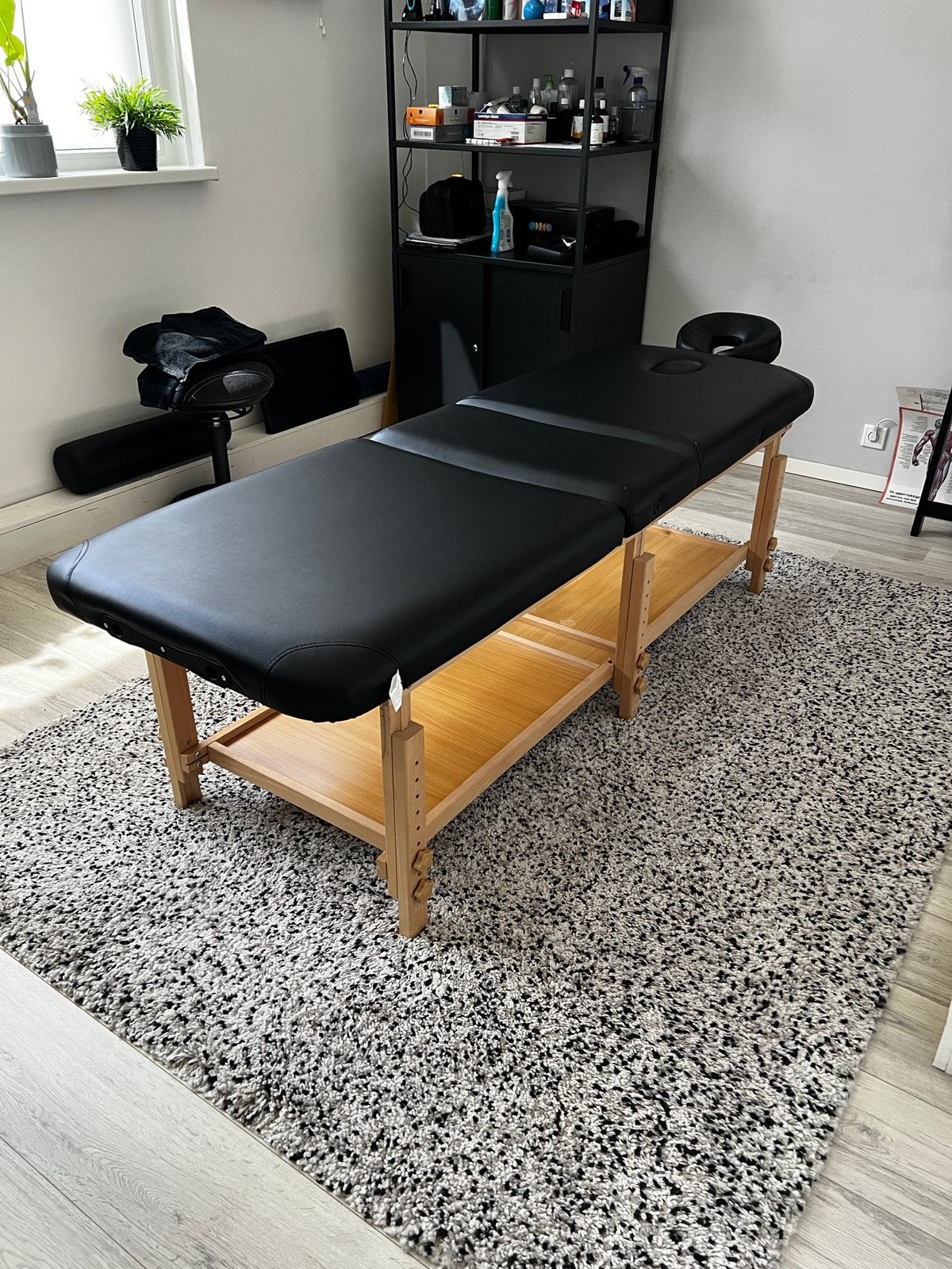 Massage behandeltafel, bruin/ grenen, Ophalen, Gebruikt, Massagetafel