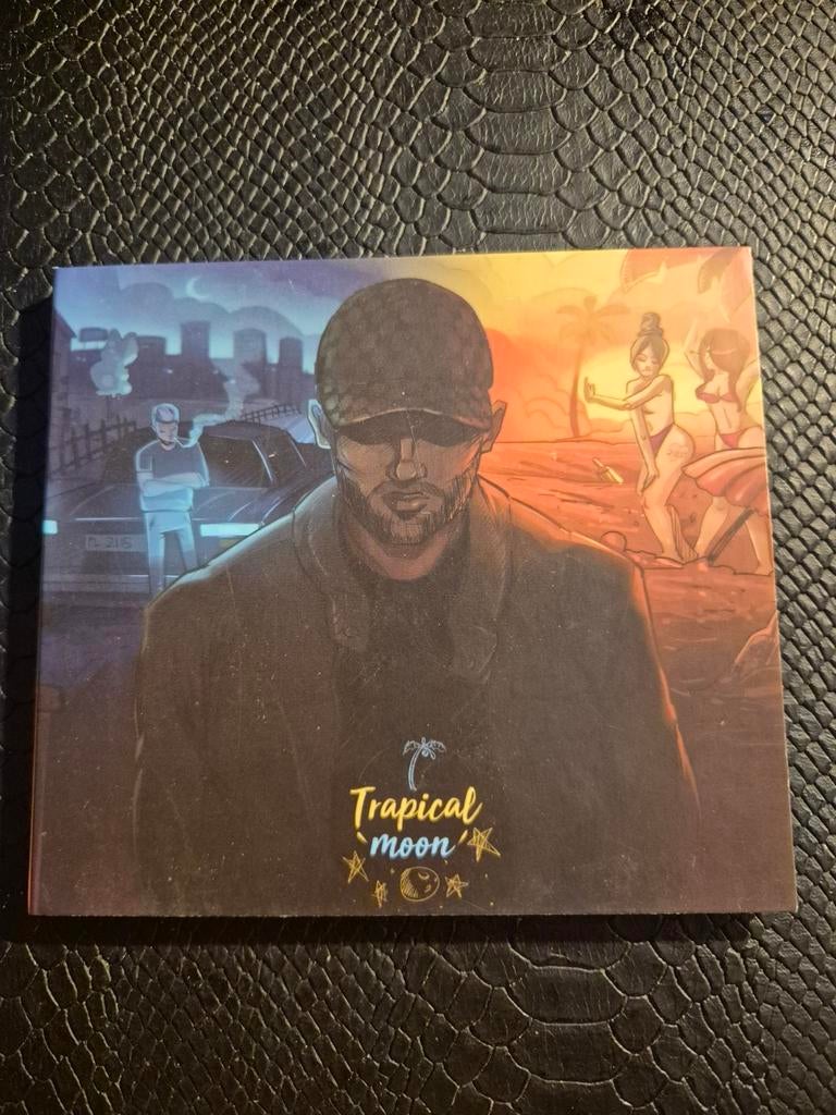 Tropical moon, Ophalen of Verzenden, Zo goed als nieuw
