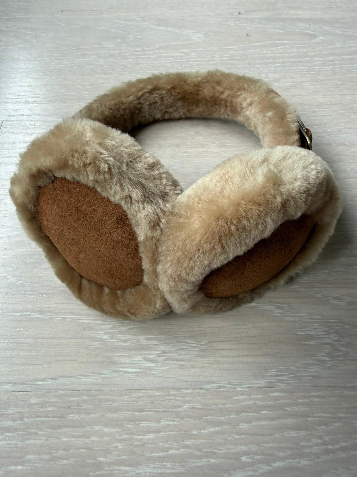 Mooie, warme, zo goed als nieuwe schapenwollen oorwarmers, Ophalen, Zo goed als nieuw, Muts