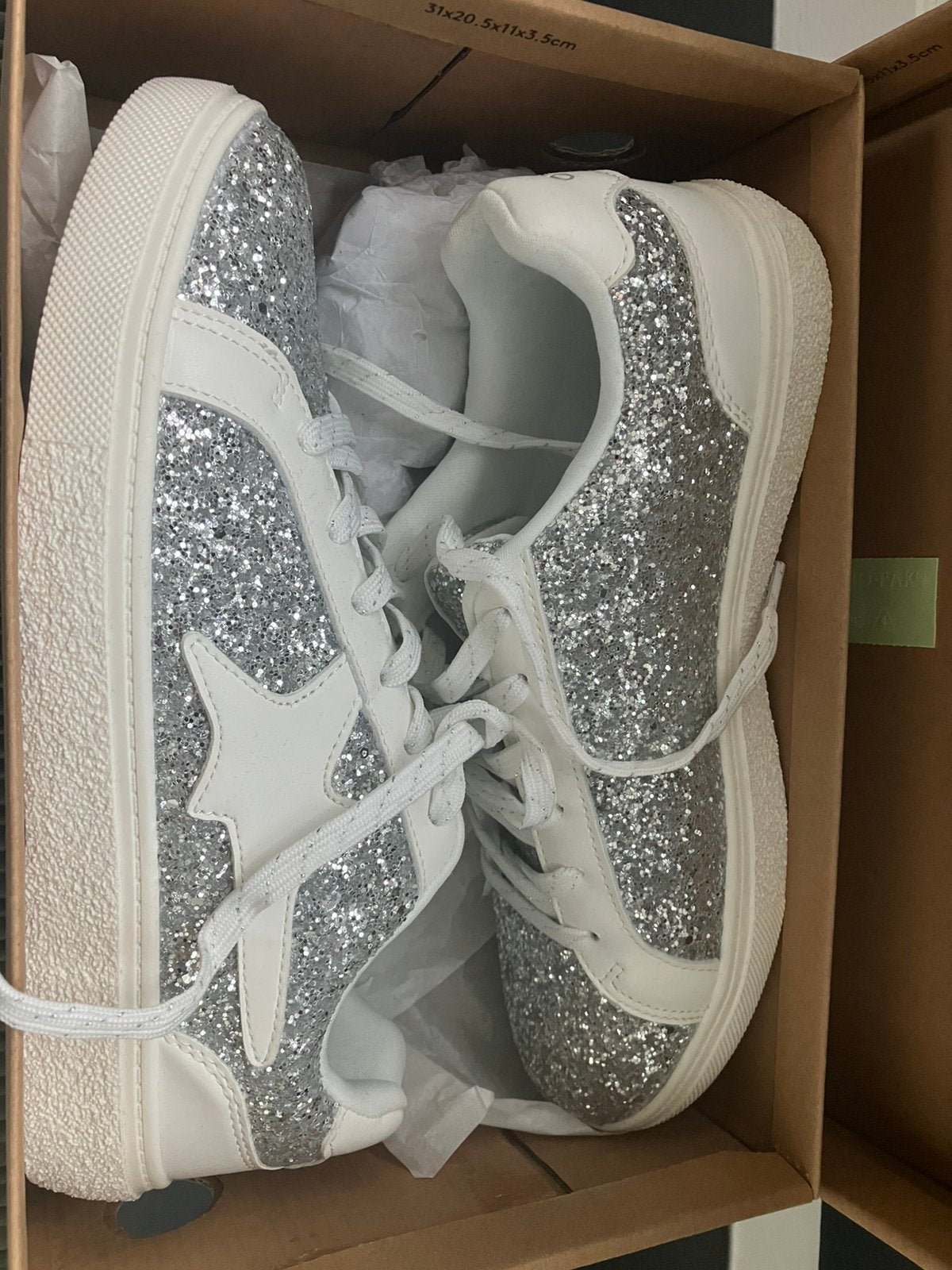 Nieuwe glitter schoenen maat 39, Wit, Nieuw, Ophalen of Verzenden, Sneakers of Gympen