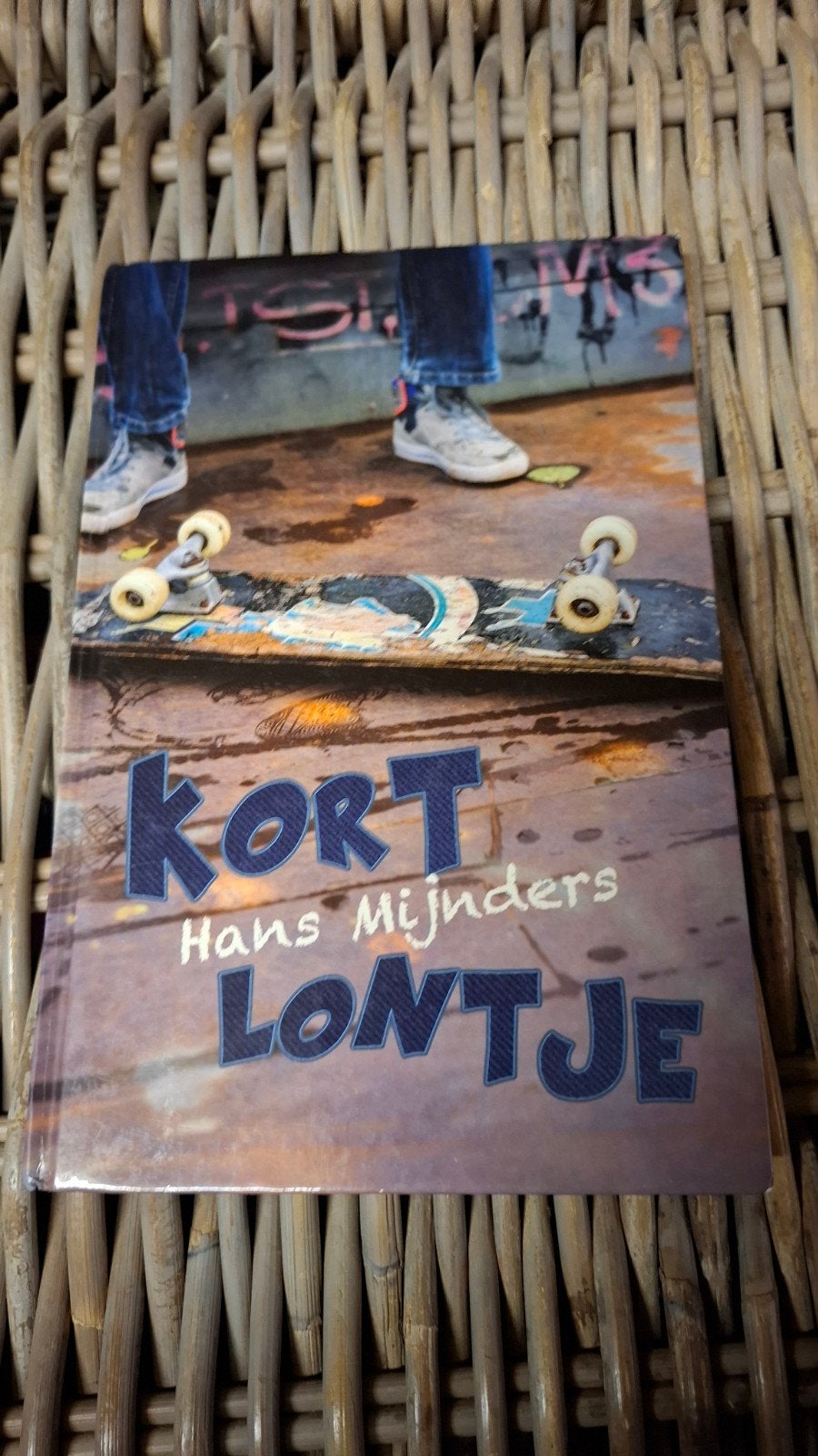 Hans Mijnders - Kort lontje, Boeken, Ophalen of Verzenden, Zo goed als nieuw, Hans Mijnders
