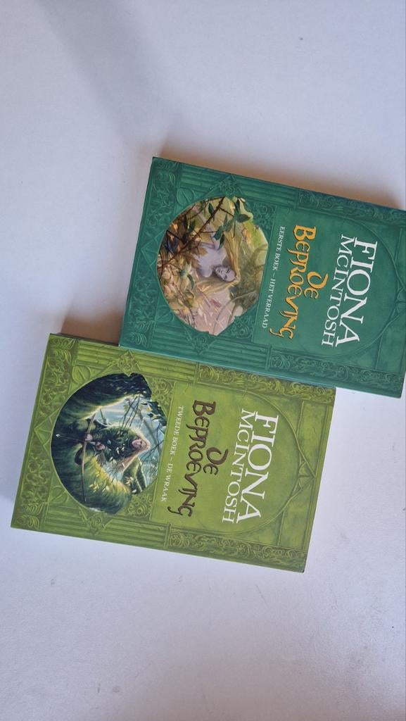 Fiona McIntosh - De Beproeving (deel 1 & 2), Boeken, Ophalen of Verzenden, Gelezen, Fiona McIntosh