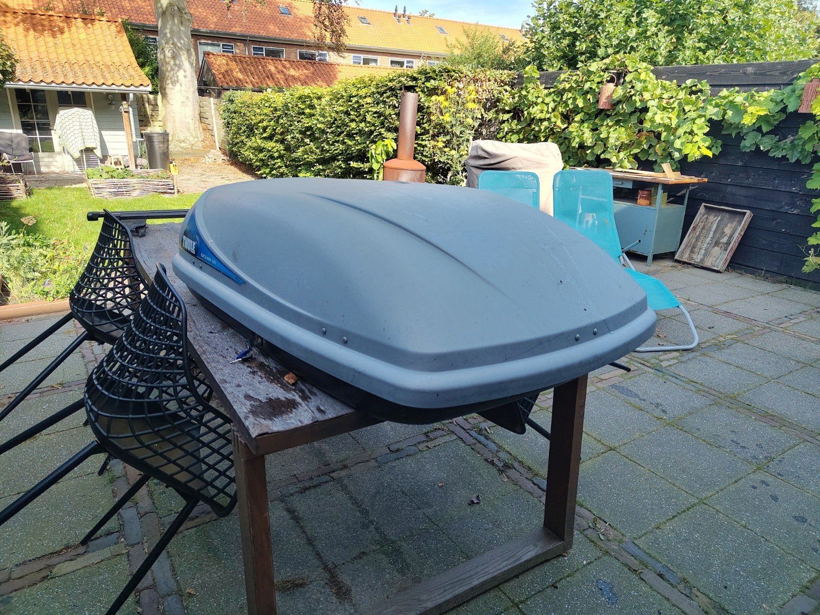 Thule Ocean 100 Dakkoffer met dakdragers, Ophalen, Gebruikt