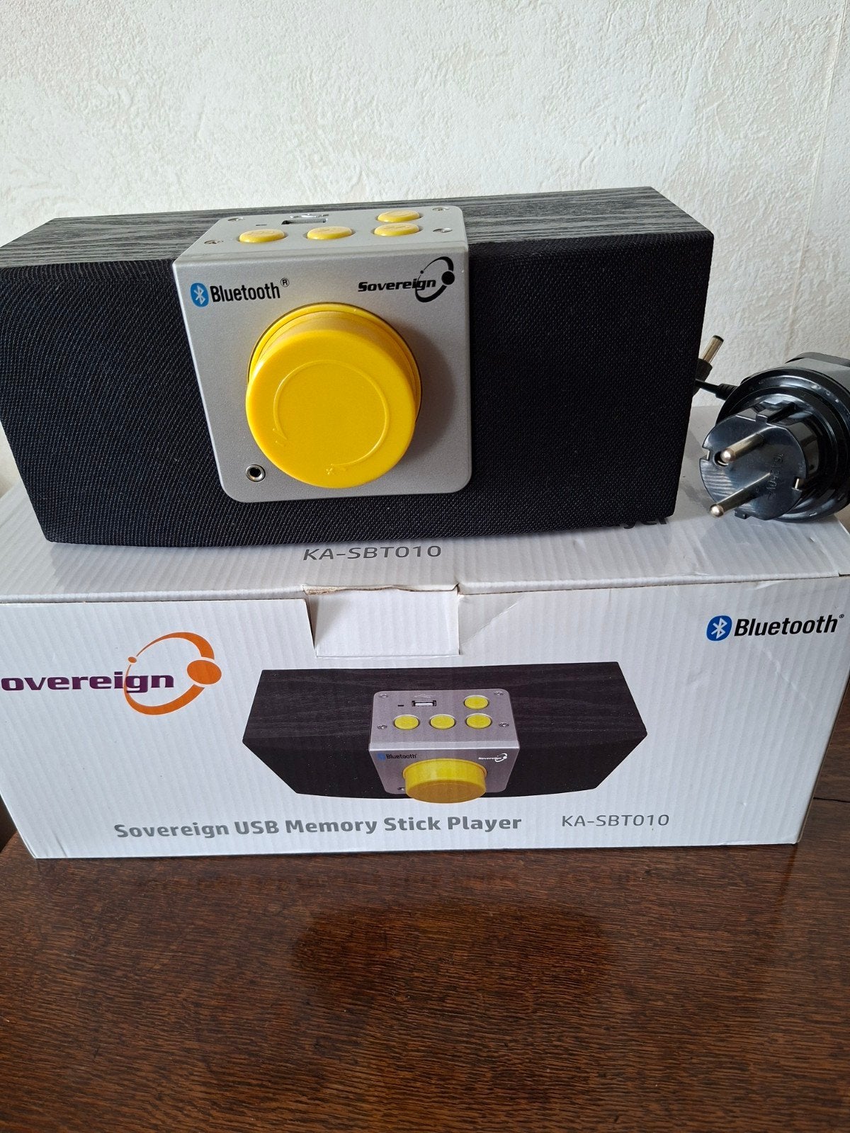 Sovereign USB Memory Stick Player KA-SBT010 met Bluetooth, Ophalen of Verzenden, Zo goed als nieuw, Zwart
