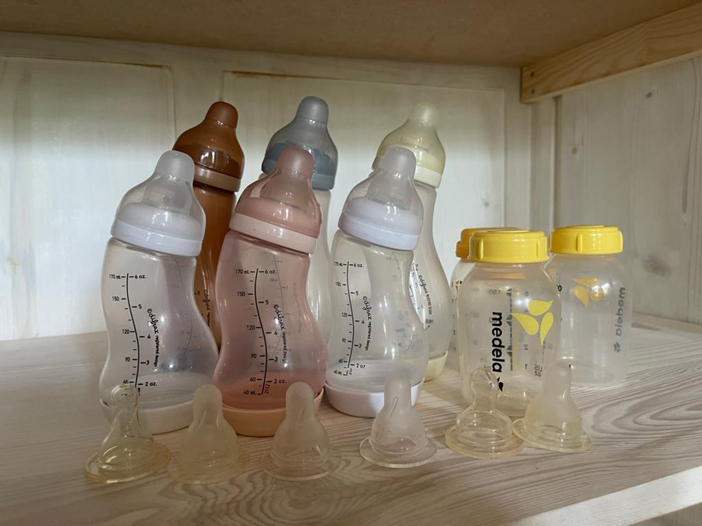 Difrax en Medela baby- en kolf flesjes - Moet snel weg!, Ophalen, Gebruikt