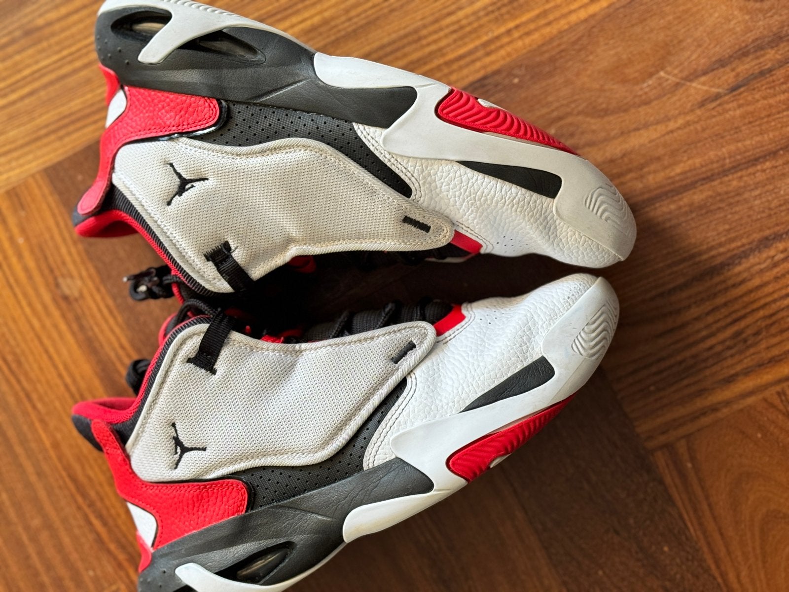 Jordan Stay Loyal 2 Sneakers, Ophalen of Verzenden, Gedragen, Overige kleuren, Sneakers of Gympen