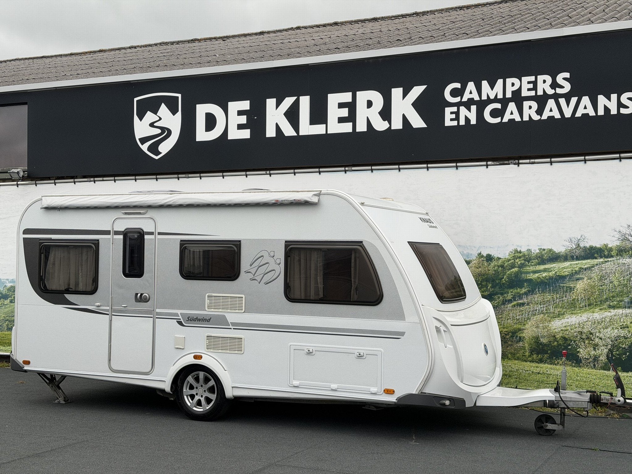Knaus Sudwind 460 QU (bj 2014), Bedrijf, Info@deklerkcaravans.nl, 6 tot 7 meter, Ringverwarming