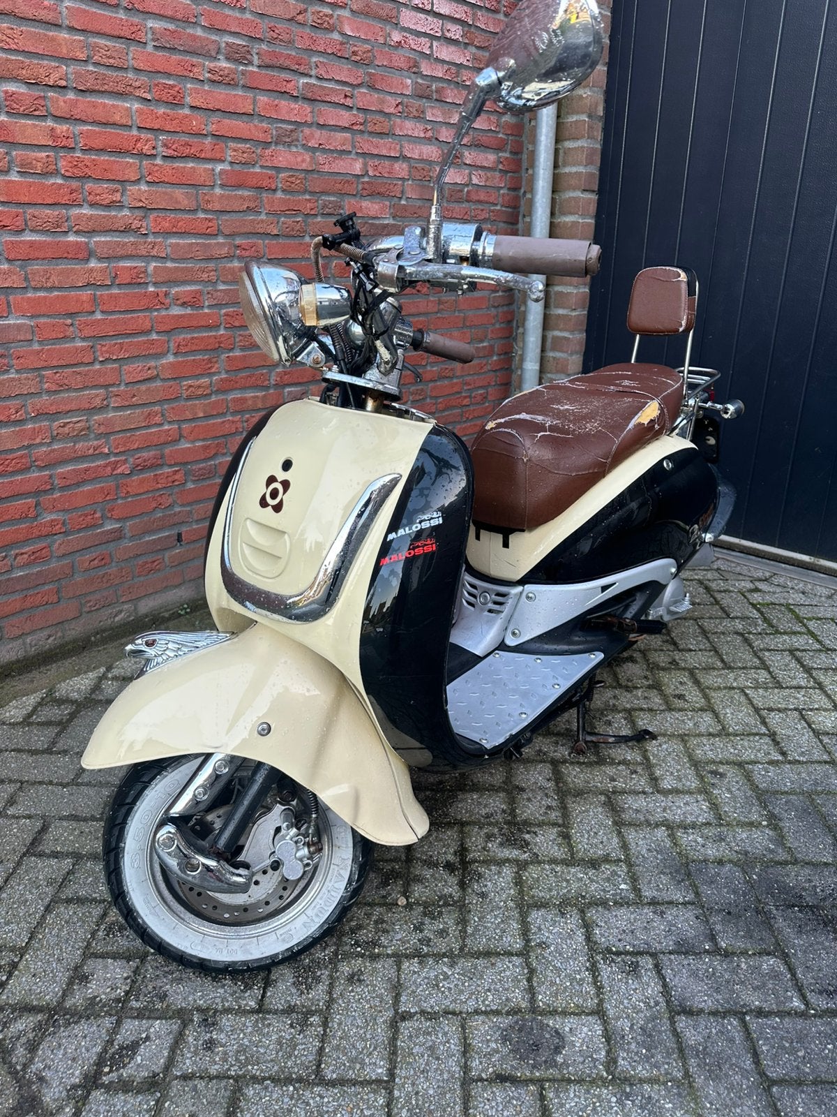 Agm retro scooter nieuwe carb en cilinderkop 3e eigenaar, Fietsen en Brommers, Gebruikt, Benzine, Ophalen, Overige merken