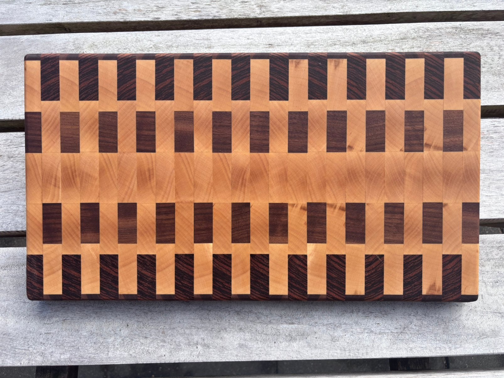 Handgemaakte houten snijplank – End Grain design, Snij-/serveerplank, Ophalen of Verzenden, Nieuw, Hout