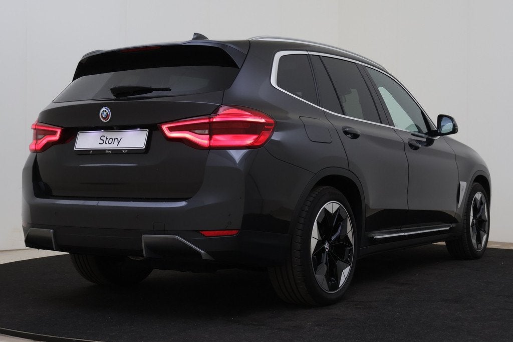 BMW iX3 High Executive / Trekhaak / Sportstoelen / Comfort A, Auto's, BMW, Achterwielaandrijving, Gebruikt, 436 min, IX3