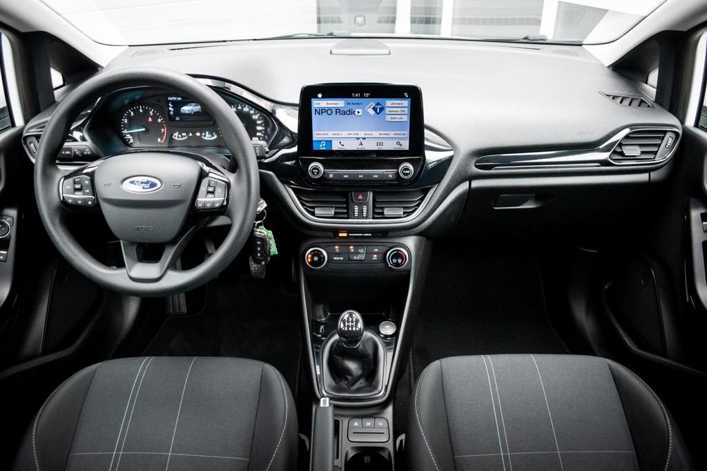 Ford Fiesta 1.1 Trend|1e EIGENAAR|CARPLAY|NAVI|CRUISE|PDC|LA, Voorwielaandrijving, Lichtsensor, Wit, Origineel Nederlands