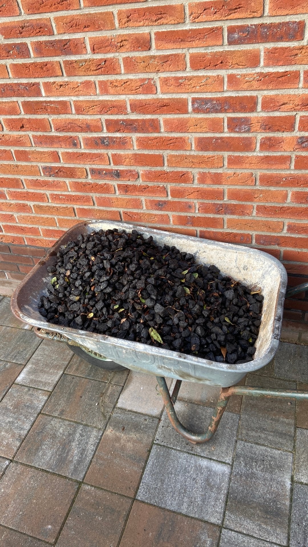 Gratis basalt split zwart antraciet, Ophalen, Antraciet, Zo goed als nieuw, Split