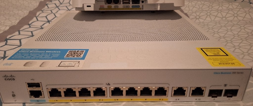 Cisco 8P 2gb en Cisco AP Wifi Access Point, Ophalen, Gebruikt, Cisco