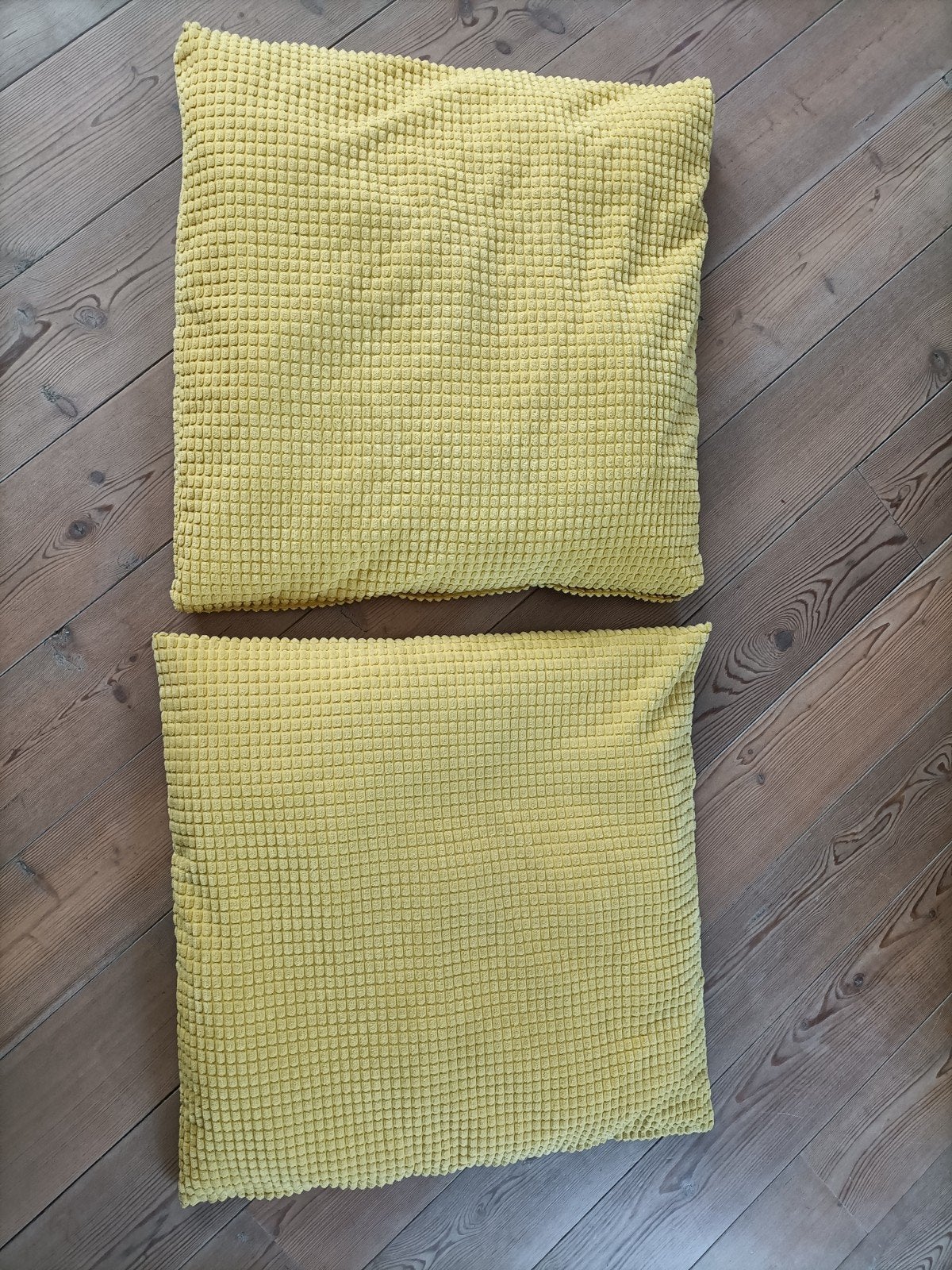 2x IKEA GULLKLOCKA kussens 65x65 cm, Ophalen, Gebruikt, Geel, Vierkant