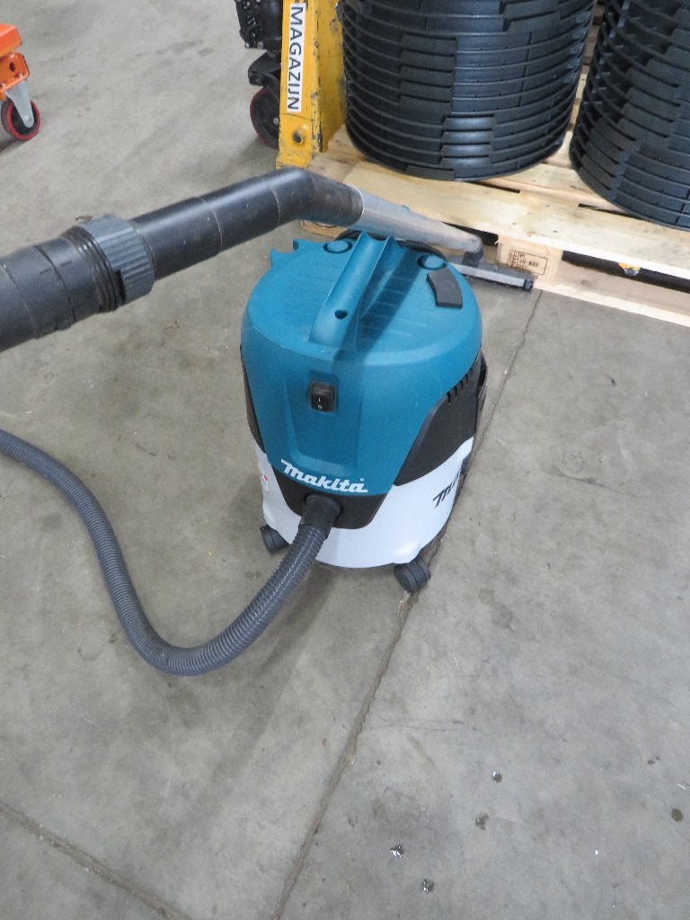 Makita VC2000L stofzuiger nat- en droog L-klasse, Ophalen, Gebruikt, Zandhaarweg, Makita