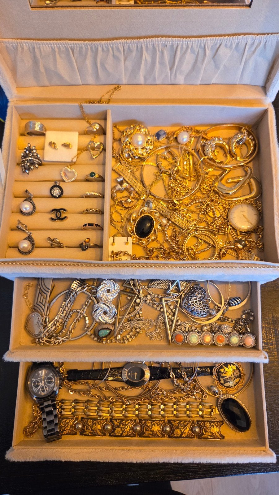 Volle Sieradendoos met 585, 375 goud, zilver, doublé & meer!, Verzenden, Goud