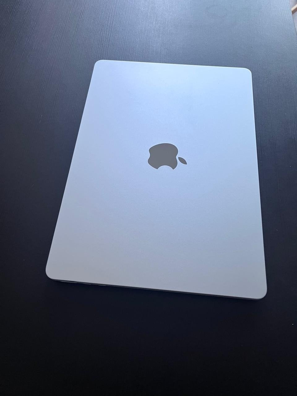 MacBook Air 13-inch M4 2025 met 16GB RAM, Computers en Software, Apple Macbooks, Ophalen, 256 GB, Qwerty, 13 inch