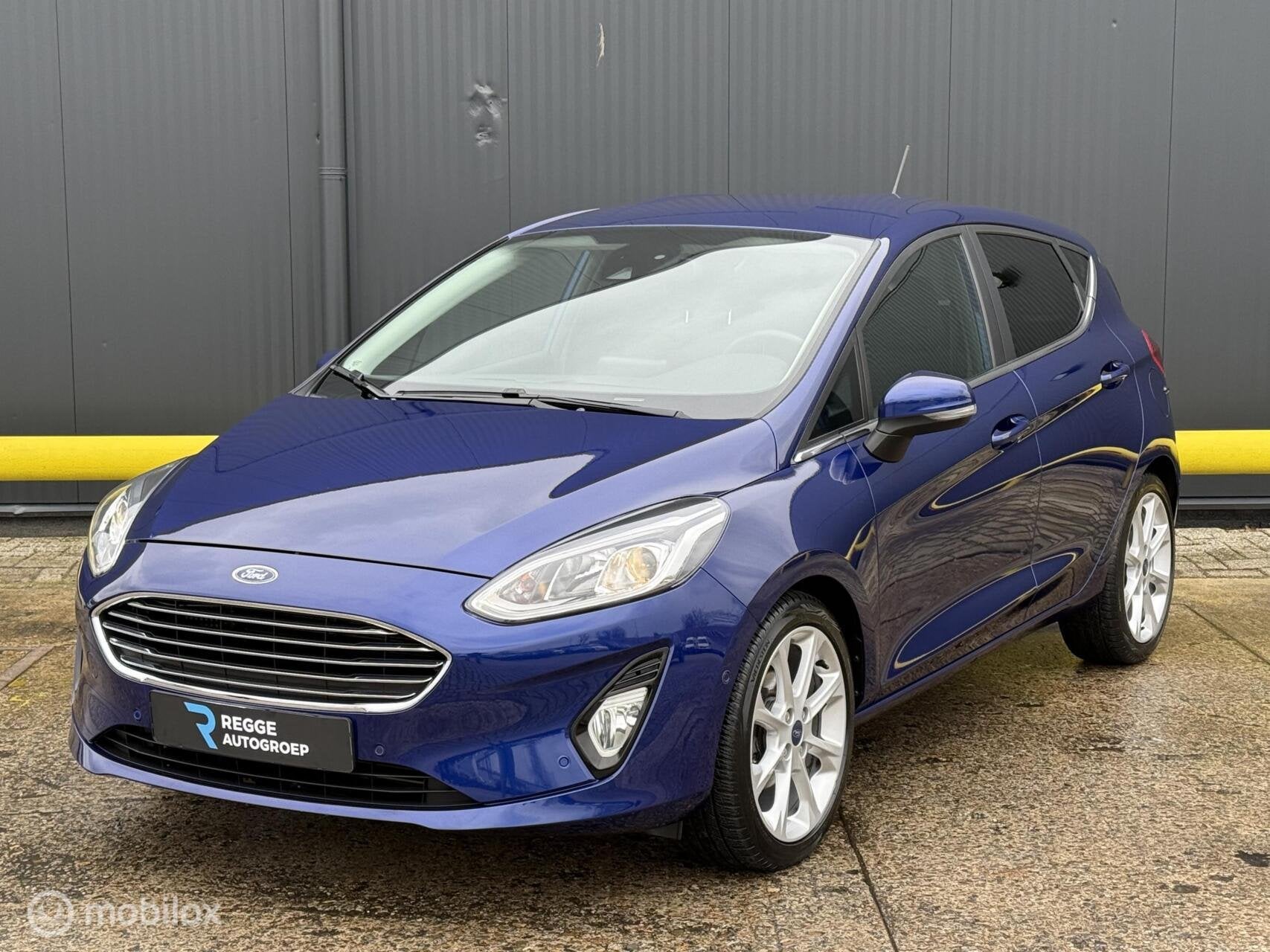 Ford Fiesta 1.0 EcoBoost Titanium AUTOMAAT | TOPSTAAT |, Auto's, 101 pk, Gebruikt, Blauw, Bedrijf