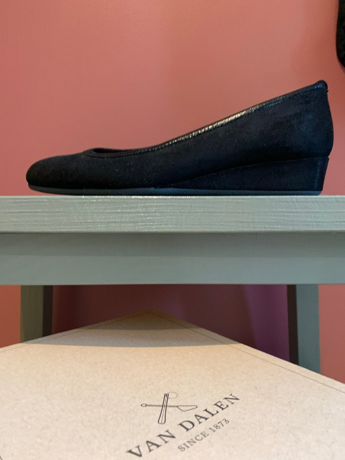 Van Dalen zwarte ballerina's/pumps met sleehak - Maat 37, Pumps, Zwart, Nieuw, Ophalen of Verzenden