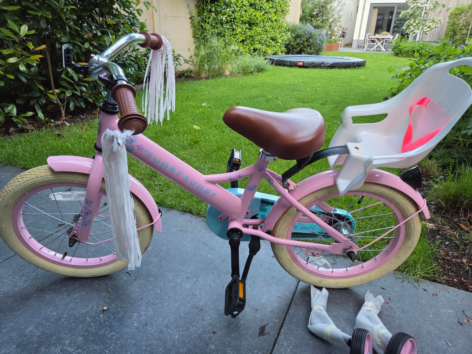 Super super fiets 16 inch, Ophalen, Terugtraprem, Zijwieltjes, 16 tot 20 inch