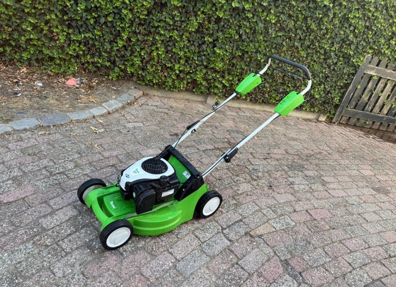 VIKING MB 448.1 T benzine grasmaaier – zelftrekker, Ophalen, Zo goed als nieuw