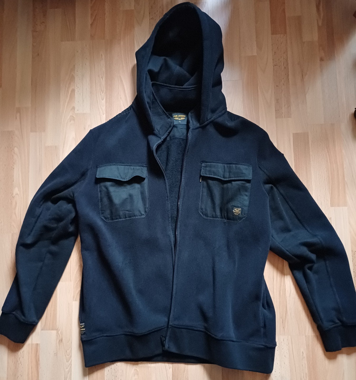 Nieuwe stoere PME Legend jas met capuchon.
Kleur zwart., Verzenden, Zwart, Nieuw, Overige maten