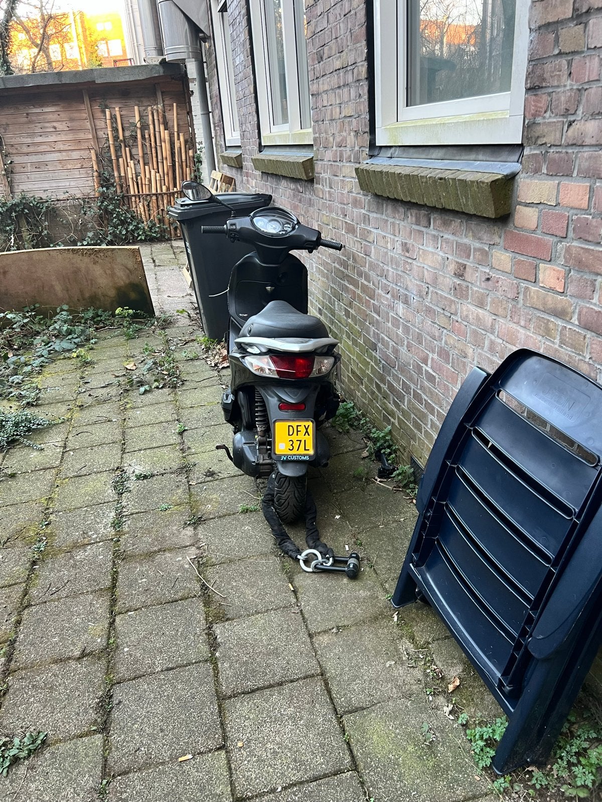 Piaggio Fly Scooter - Zwart, voor onderdelen hij start niet, Ophalen, Gebruikt, Maximaal 45 km/u, Fly
