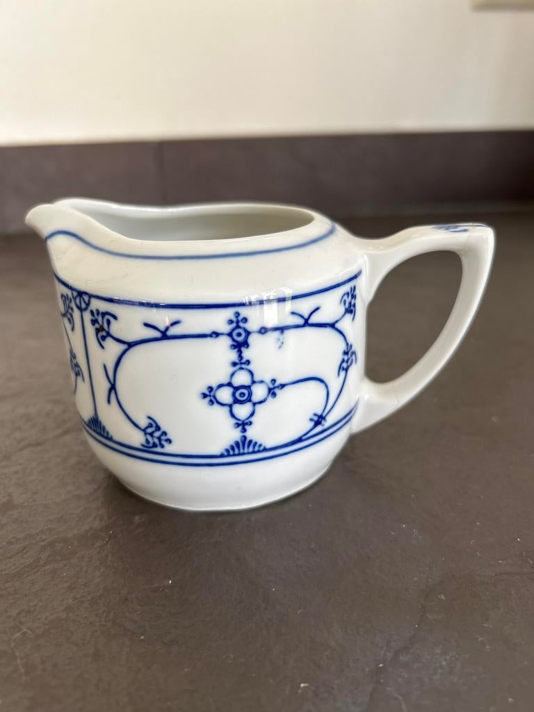 Melkkannetje met blauw decor, Jaeger Blau Saks, Gebruikt, Overige typen, Ophalen of Verzenden, Overige stijlen