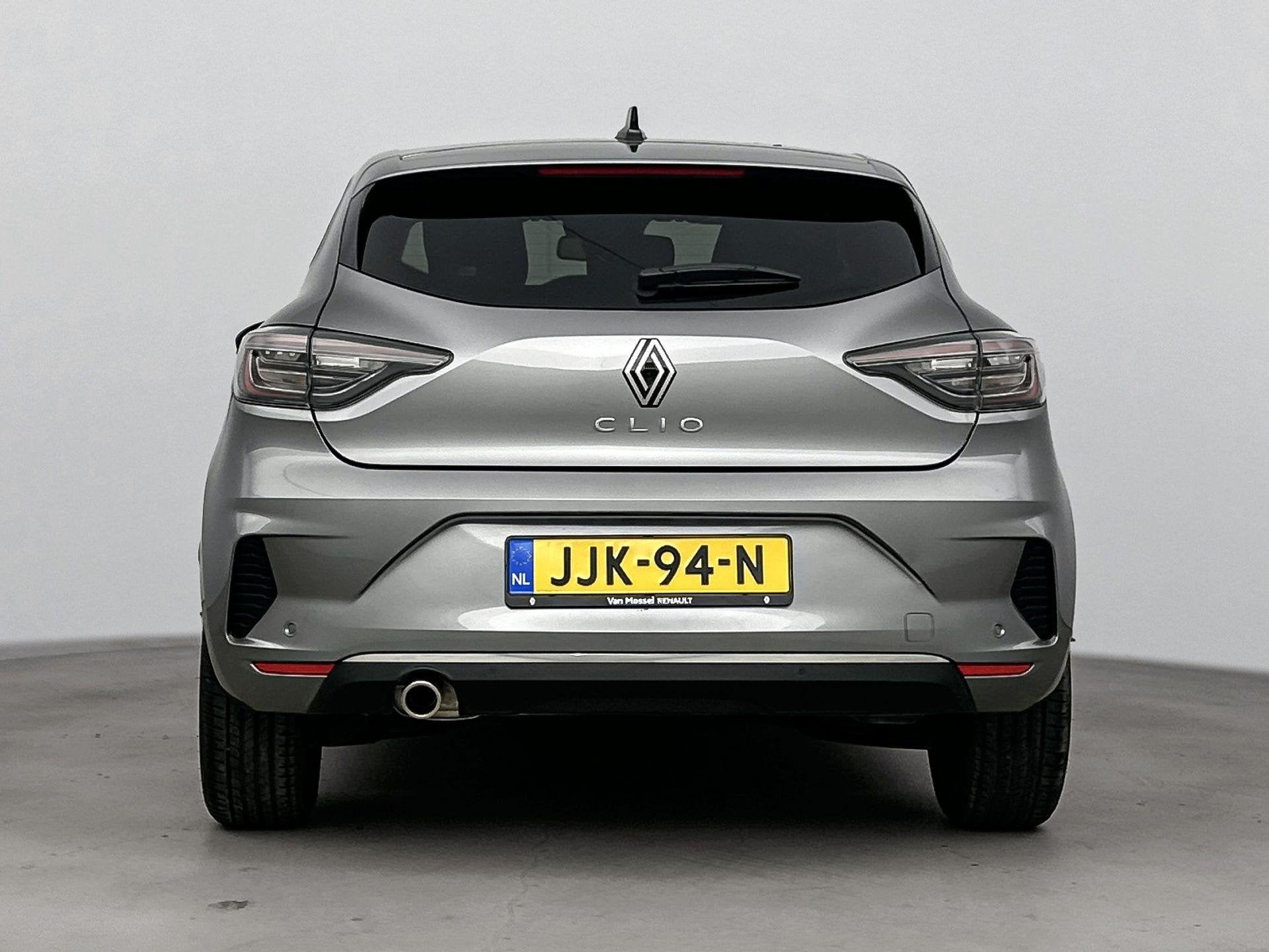 Renault Clio 1.0 TCe 90Pk GPF techno | Navigatie met 9.3 Inc, Gebruikt, Euro 6, Leder en Stof, 19 km/l