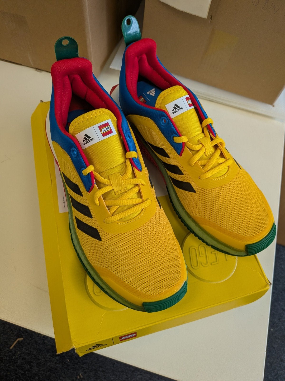 Adidas-schoenen (Lego limited edition), Ophalen, Boots, Nieuw, Adidas