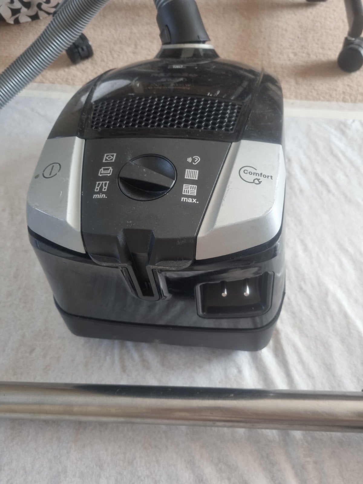 Miele stofzuiger, Ophalen of Verzenden, Gebruikt, 2000 watt of meer
