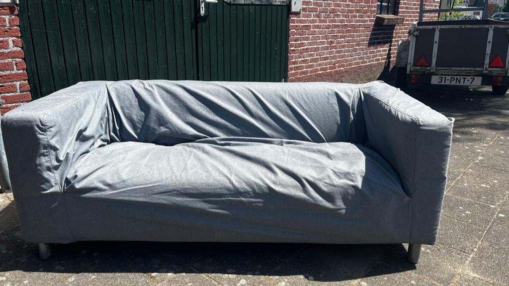 Gratis ikea klippan bank met grijze hoes, Ophalen, Gebruikt, Driepersoons, 75 tot 100 cm